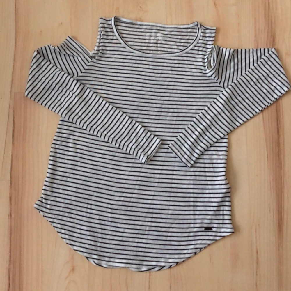 hollister cold-shoulder striped cotton long-sleeve